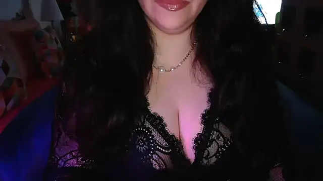 Snapshot of CronacaErotica chatting on 02-25-25, 09:02 CronacaErotica online show from 02-25-25, 09:02