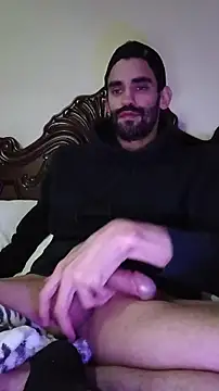 johngil0995 online show from 12-18-25, 07:14