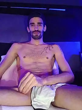 johngil0995 online show from 01-08-26, 03:47