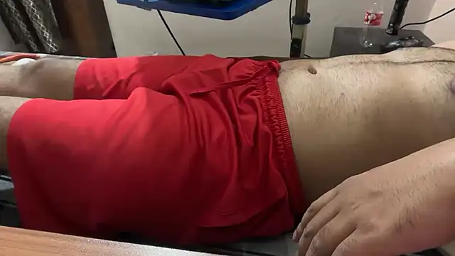 Snapshot of sexyboy09 chatting on 10-18-25, 06:41 sexyboy09 online show from 10-18-25, 06:41