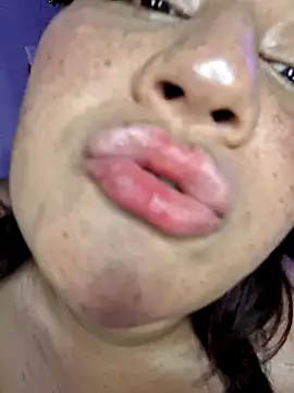 alexxaa96 online show from 12-30-24, 02:42