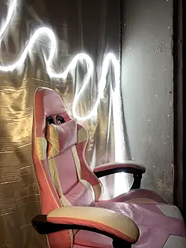 alexxaa96 online show from 10-08-25, 02:53