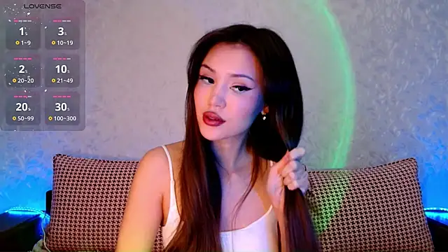 Snapshot of Min_Jee_ chatting on 03-04-25, 03:26 Min Jee online show from 03-04-25, 03:26