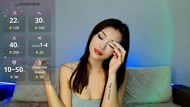 Snapshot of Min_Jee_ chatting on 10-17-25, 01:31 Min Jee online show from 10-17-25, 01:31