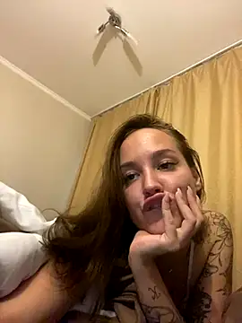 milkyWeyy online show from 09-27-25, 06:24