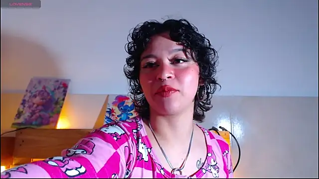 Bitsy Messy online show from 01-07-26, 03:31