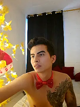 Velk hot online show from 12-13-24, 10:13