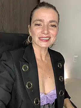 Liloo8923 online show from 01-15-26, 01:10