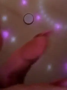 Ely Elenita online show from 02-28-25, 09:01