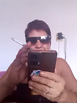 Ely Elenita online show from 09-11-25, 06:57