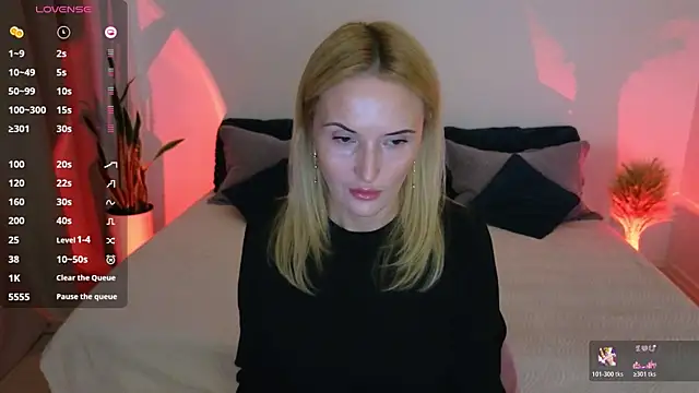 AlisssaRose online show from 10-21-25, 09:26