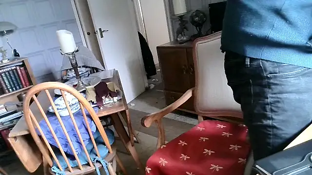 Adamdaddybear online show from 02-09-25, 01:25