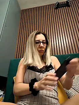 SukyGirl online show from 12-22-24, 06:06