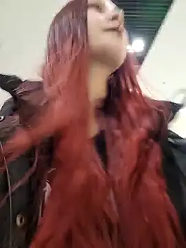 Snapshot of Reed_Fox chatting on 01-25-25, 04:57 Reed Fox online show from 01-25-25, 04:57