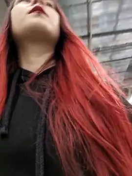 Snapshot of Reed_Fox chatting on 02-09-25, 04:40 Reed Fox online show from 02-09-25, 04:40