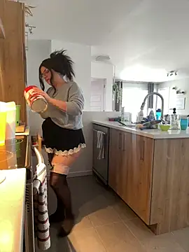 Snapshot of Sweetleeahxx chatting on 02-20-25, 01:30 Sweetleeahxx online show from 02-20-25, 01:30