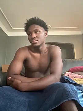 Festivitiesking1 online show from 10-06-25, 01:19