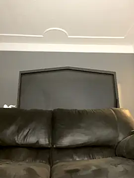 Festivitiesking1 online show from 11-08-25, 11:36