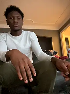 Festivitiesking1 online show from 11-11-25, 01:11