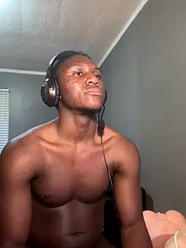 Festivitiesking1 online show from 12-20-25, 05:03