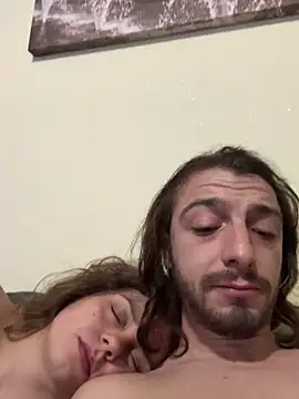 Snapshot of ItalianiMuli chatting on 03-01-25, 01:11 ItalianiMuli online show from 03-01-25, 01:11