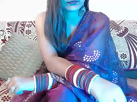 Snapshot of miss_sona27 chatting on 03-08-25, 05:22 miss sona27 online show from 03-08-25, 05:22
