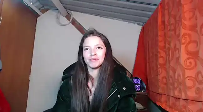 sweetdam12 online show from 12-31-24, 10:45