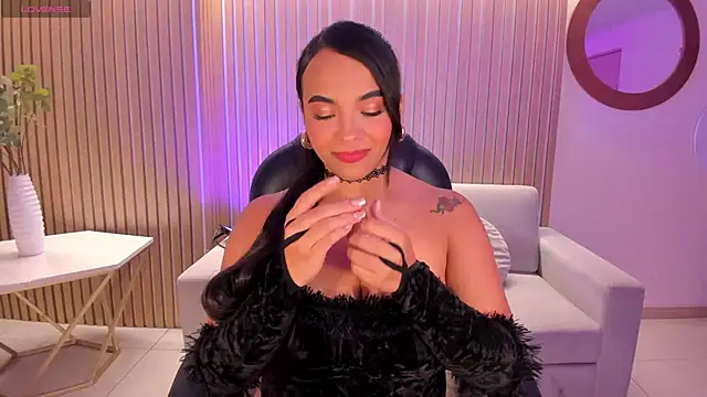 CarlaSmithX online show from 09-11-25, 03:39