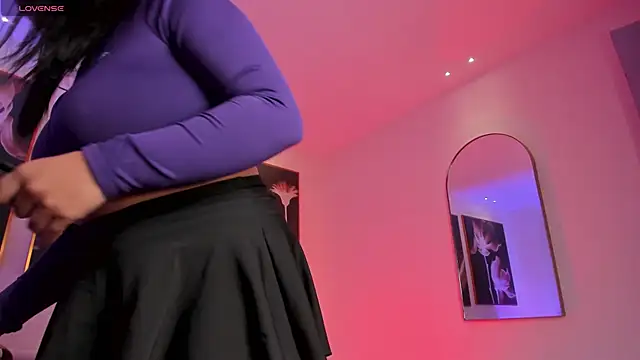 CarlaSmithX online show from 11-14-25, 12:15