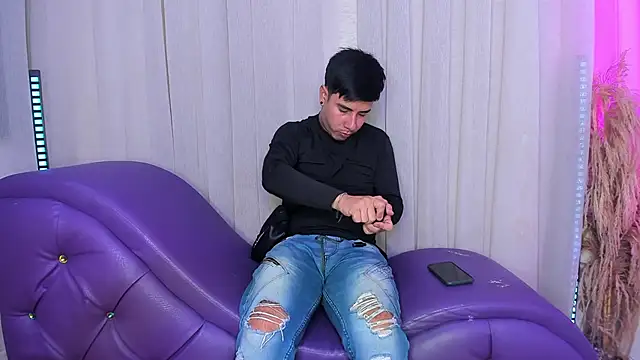 Yourslust  online show from 02-02-26, 12:26