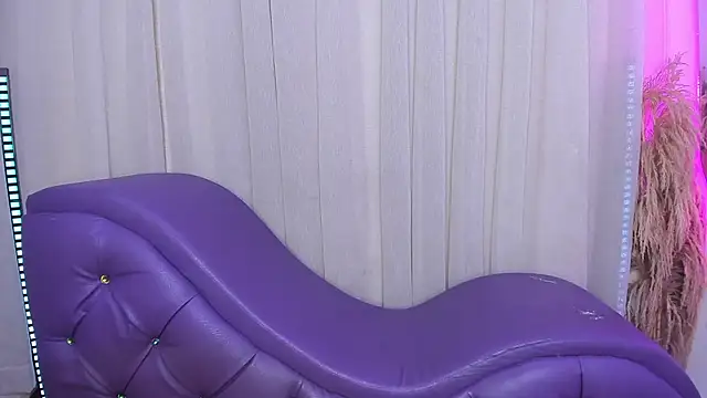 Yourslust  online show from 02-05-26, 12:43