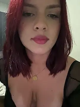Snapshot of SabrinaVega chatting on 01-22-25, 04:02 SabrinaVega online show from 01-22-25, 04:02
