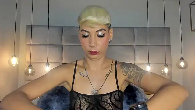 MiaMorgan  online show from 01-14-25, 12:03