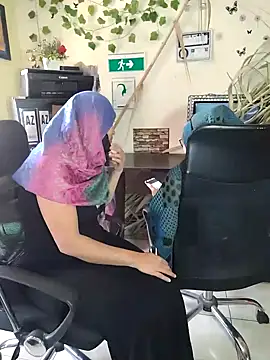 NAJWA-ARAB online show from 12-17-24, 02:33