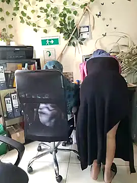 NAJWA-ARAB online show from 02-06-25, 02:04