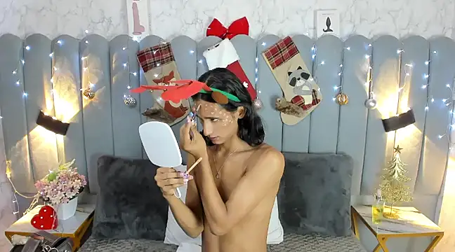 skyyfoxpraga online show from 12-24-24, 07:33