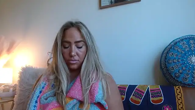 sunshinekisses online show from 10-08-25, 06:16