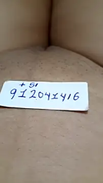 Snapshot of Khaleyssi chatting on 01-27-25, 02:10 Khaleyssi online show from 01-27-25, 02:10