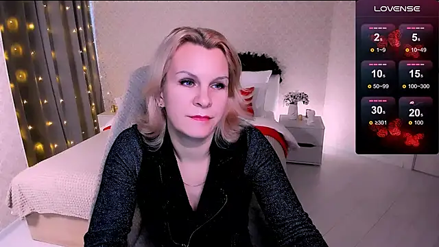 Louisa Bay online show from 01-16-25, 08:00