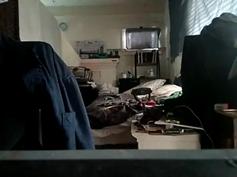 Snapshot of DevinToore chatting on 11-03-25, 03:35 DevinToore online show from 11-03-25, 03:35