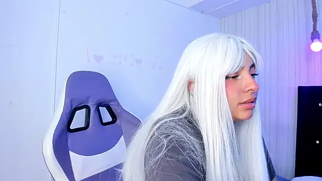 miku katsuragi online show from 12-16-25, 02:16