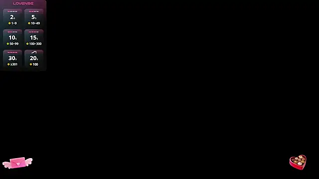 Snapshot of MadameDamn chatting on 01-13-25, 12:35 MadameDamn online show from 01-13-25, 12:35