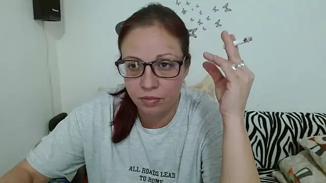 Snapshot of LadyHellene chatting on 02-01-26, 03:10 LadyHellene online show from 02-01-26, 03:10