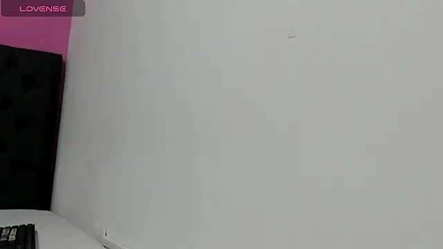  candy jade  online show from 10-18-25, 12:17