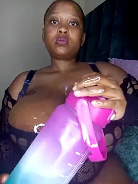 Snapshot of Hotty-boobsxxx chatting on 11-05-25, 10:10 Hotty-boobsxxx online show from 11-05-25, 10:10