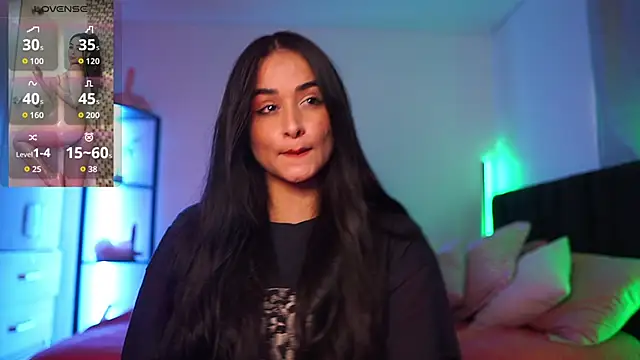 abigail adamss online show from 10-26-25, 07:20