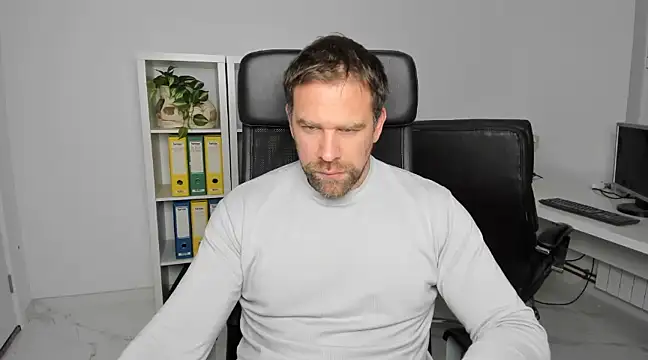 John-E-Dough online show from 12-09-24, 04:45