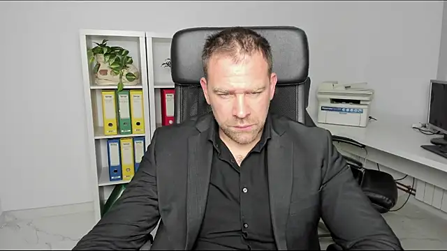 John-E-Dough online show from 12-25-24, 05:37