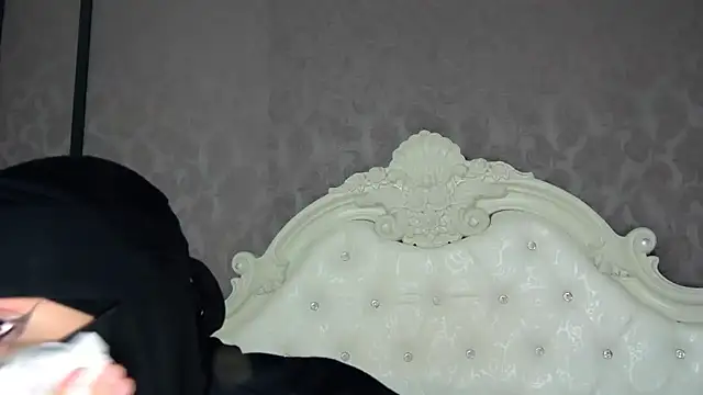 Snapshot of Hajar_Kar chatting on 10-09-25, 07:50 Hajar Kar online show from 10-09-25, 07:50