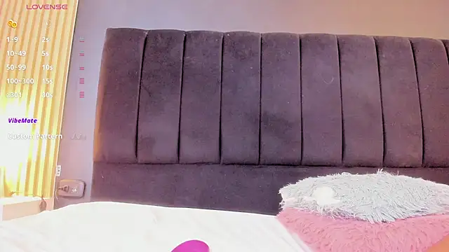 Snapshot of sweetsofia18 chatting on 01-16-26, 11:20 sweetsofia18 online show from 01-16-26, 11:20